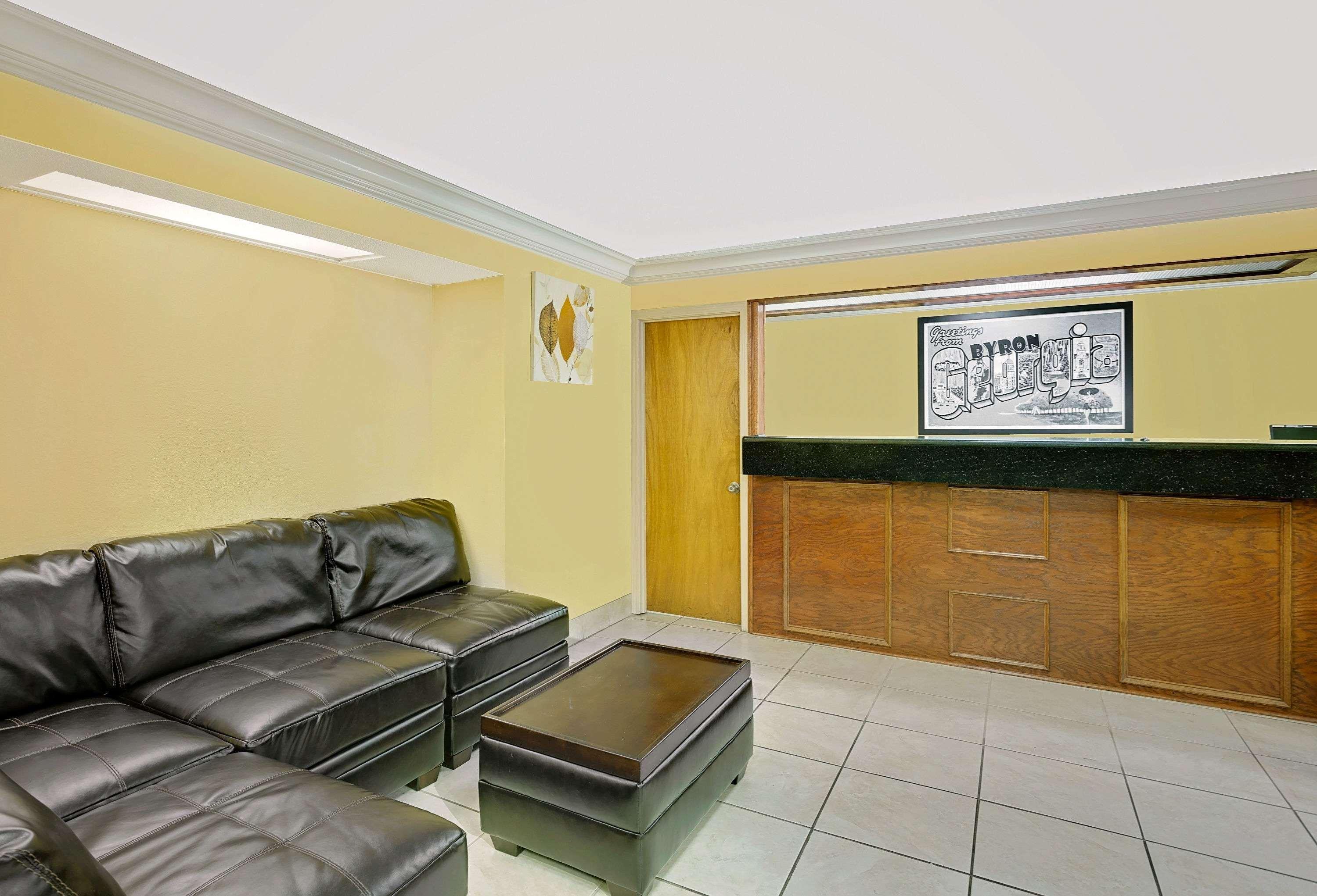 Super 8 By Wyndham Byron/south Macon 2* Byron