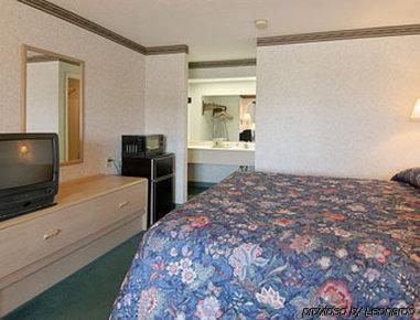 Hotel Super 8 By Wyndham Byron/south Macon